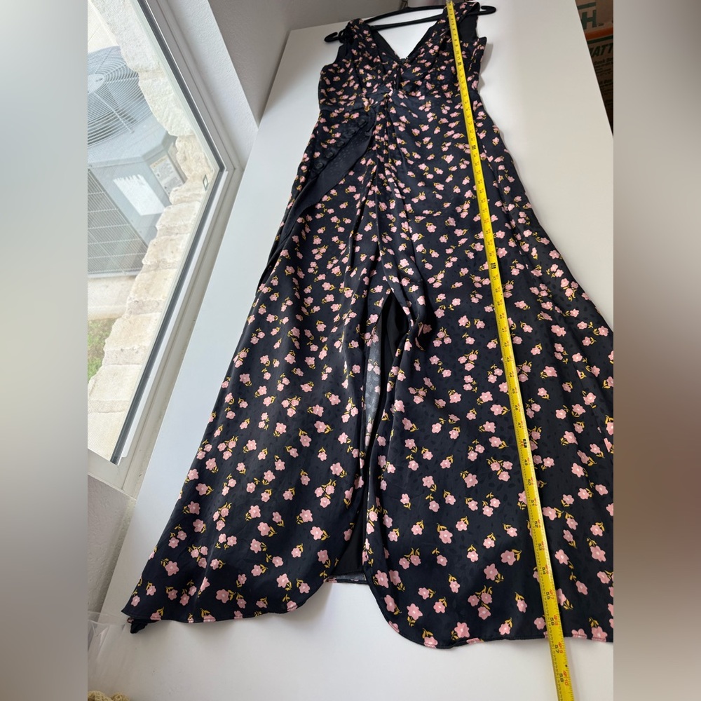 Elegant Floral Maxi Dress - Picture 15 of 16